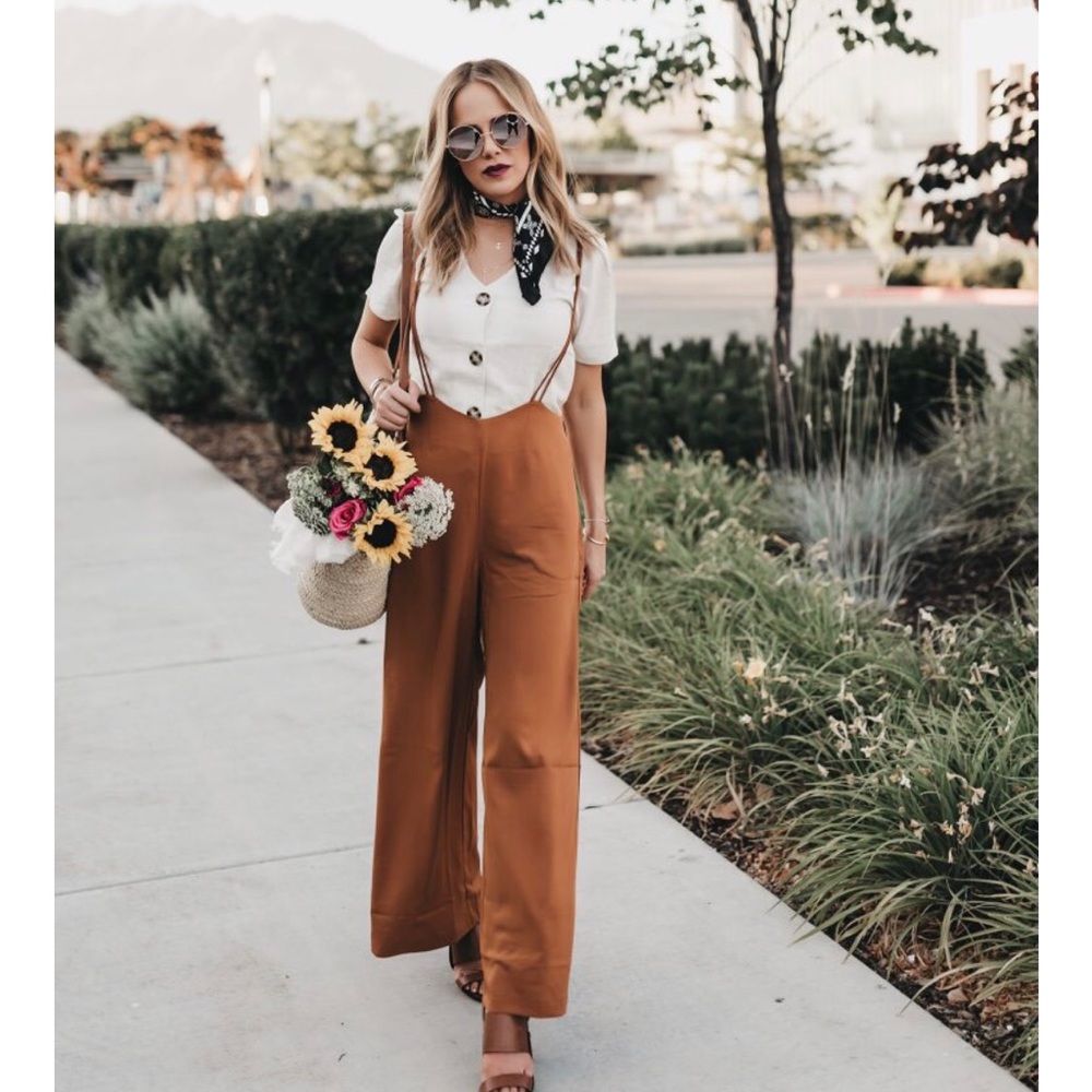 NWOT Lush overalls/pants in tan